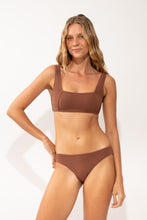 Charger l'image dans la galerie, Model Front: Rio De Sol Bas Bottom Sand-Cappuccino Essential-Comfy