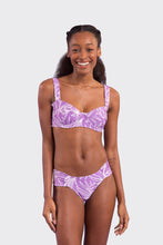 Charger l'image dans la galerie, Model Front: Rio De Sol Ensemble Set Trail-Purple Amelia Baobi