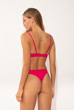 Charger l'image dans la galerie, Model Back: Wednesday In Hawaii By Rio De Sol Bas Bottom Guava Sunset