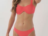 Charger et lire la vidéo dans la visionneuse de la Galerie, Video: Rio De Sol Bas Bottom Malibu-Folia Essential-Comfy