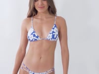 Charger et lire la vidéo dans la visionneuse de la Galerie, Video: Wednesday In Hawaii By Rio De Sol Bas Bottom Pua-Pacifica Isla