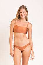 Charger l'image dans la galerie, Model Front: Rio De Sol Bas Bottom Nocciola High-Leg