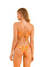 Charger l'image dans la galerie, Model Back: Rio De Sol Ensemble Set Trail-Orange Tank-Tie Ipanema