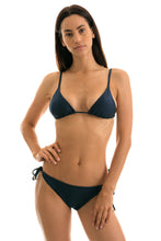 Charger l'image dans la galerie, Model Front: Rio De Sol Ensemble Shark Inv Comfort
