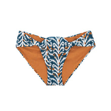 Charger l'image dans la galerie, Product Front: Rio De Sol Bas Bottom Ikat Mel-Comfy
