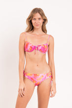 Charger l'image dans la galerie, Model Front: Rio De Sol Haut Top Joyful Balconet-Tie
