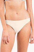 Charger l'image dans la galerie, Gallery: Rio De Sol Bas Bottom Touch-Natural Essential-Comfy
