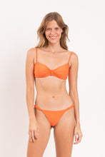 Charger l'image dans la galerie, Model Front: Rio De Sol Haut Top Dende Bandeau-Crispy
