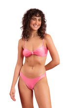 Charger l'image dans la galerie, Model Front: Rio De Sol Haut Top Shimmer-Confetti Bandeau-Joy
