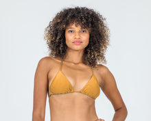 Charger l'image dans la galerie, Model Front: Rio De Sol Haut Top Damasco Tri-Inv

