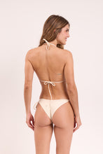Charger l'image dans la galerie, Model Back: Rio De Sol Ensemble Set Touch-Natural Tri-Inv Cheeky-Tie
