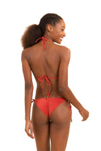 Charger l'image dans la galerie, Model Back: Rio De Sol Ensemble Set Malibu-Chili Tri-Inv Cheeky-Tie
