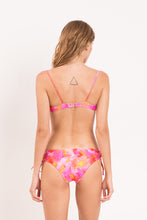 Charger l'image dans la galerie, Model Back: Rio De Sol Haut Top Joyful Balconet-Tie
