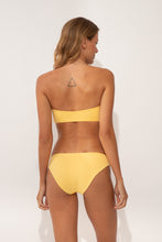 Charger l'image dans la galerie, Model Back: Wednesday In Hawaii By Rio De Sol Ensemble Set Lilikoi Lani Waikiki
