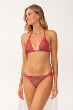 Charger l'image dans la galerie, Image 06: Wednesday In Hawaii By Rio De Sol Haut Top Pua-Coco-Guava Mel
