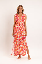 Charger l'image dans la galerie, Model Front: Rio De Sol Vêtement De Plage Mirage Long Dress Soleil
