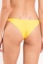 Charger l&#39;image dans la galerie, Bottom Amarelo Cheeky-Crispy
