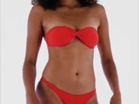 Charger et lire la vidéo dans la visionneuse de la Galerie, Video: Rio De Sol Haut Top Rouge Twist
