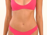 Charger et lire la vidéo dans la visionneuse de la Galerie, Video: Wednesday In Hawaii By Rio De Sol Ensemble Set Guava Hana Sunset
