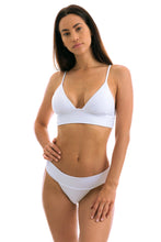 Charger l&#39;image dans la galerie, Model Front: Rio De Sol Bas Bottom Cloque Branco Tri Cos
