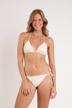 Charger l&#39;image dans la galerie, Model Front: Rio De Sol Bas Bottom Malibu-Natural Frufru
