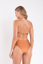Charger l&#39;image dans la galerie, Model Back: Rio De Sol Bas Bottom Nocciola Hotpants
