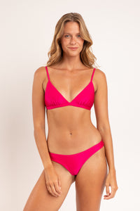 Model Front: Rio De Sol Bas Bottom Shimmer-Olinda Essential