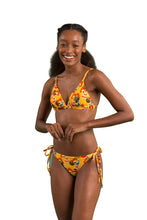 Charger l&#39;image dans la galerie, Model Front: Rio De Sol Bas Bottom Stories Cheeky-Micro
