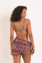 Charger l&#39;image dans la galerie, Model Back: Rio De Sol Jupe De Page Cobra Mini-Sarong
