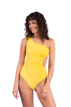 Charger l&#39;image dans la galerie, Model Front: Rio De Sol Une Pièce Malibu-Yellow Maeve
