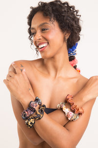 Image 03: Rio De Sol Chouchou Nocciola Scrunchie