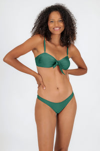 Model Front: Rio De Sol Ensemble Set Palace Bandeau-No Essential