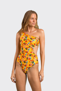 Model Front: Rio De Sol Une Pièce Stories Maeve
