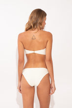 Charger l&#39;image dans la galerie, Model Back: Rio De Sol Haut Top Junco-Offwhite Sara
