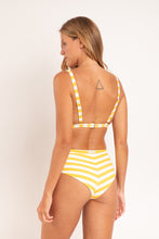 Charger l&#39;image dans la galerie, Model Back: Rio De Sol Haut Top Sunshine Alba
