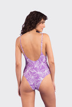 Charger l&#39;image dans la galerie, Model Back: Rio De Sol Une Pièce Trail-Purple Hype
